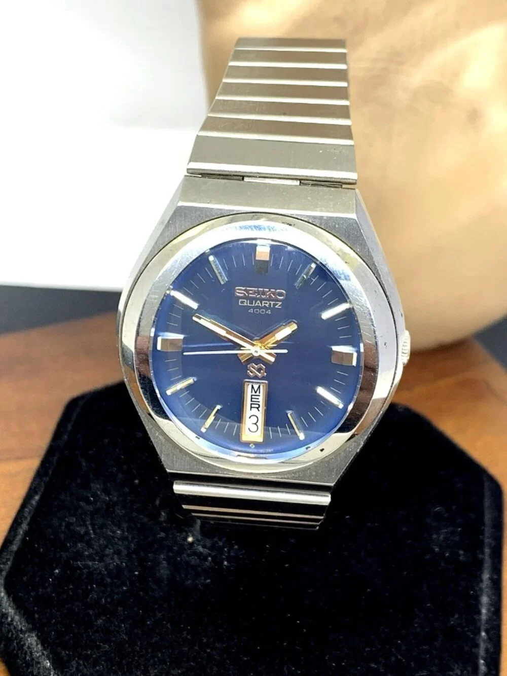 Seiko SQ Men's Watch 0903-8029 Vintage Quartz Blue Dial Day Date Steel 36mm